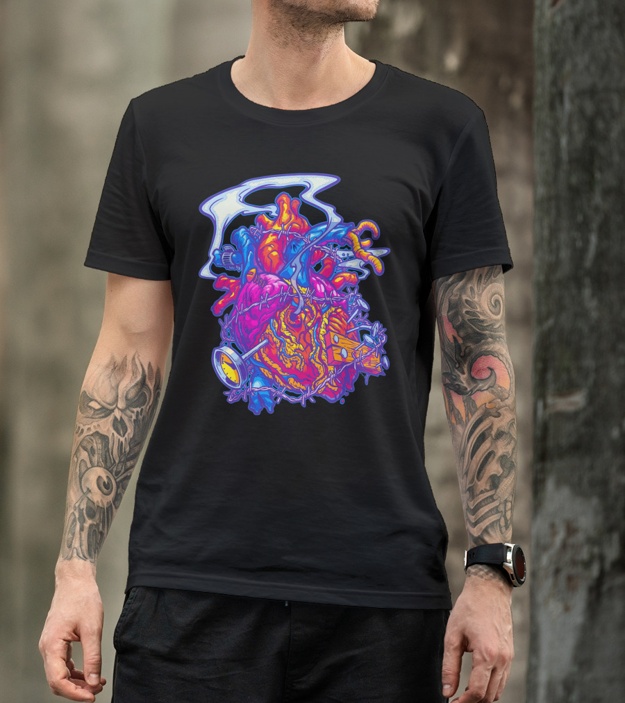 Busted Heart Surreal Barbed Wire Clock T-Shirt