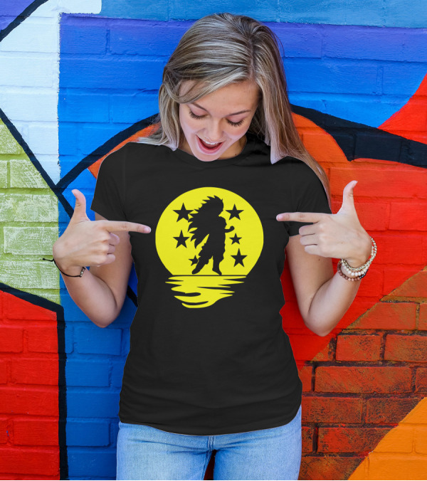 Super Saiyajin Silhouette With Dragonball Stars Moonlit Scene T-Shirt