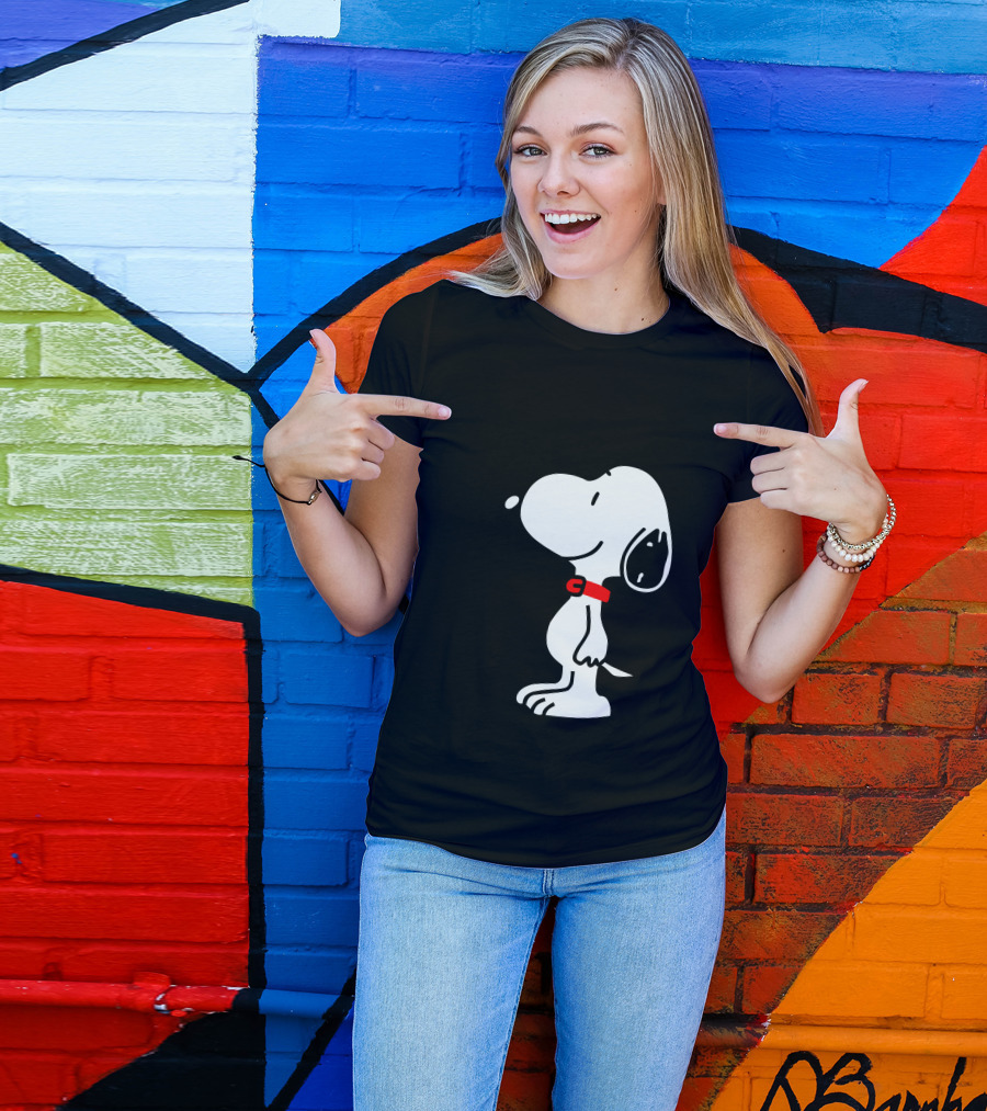 Snoopy Happy Pose Red Collar T-Shirt