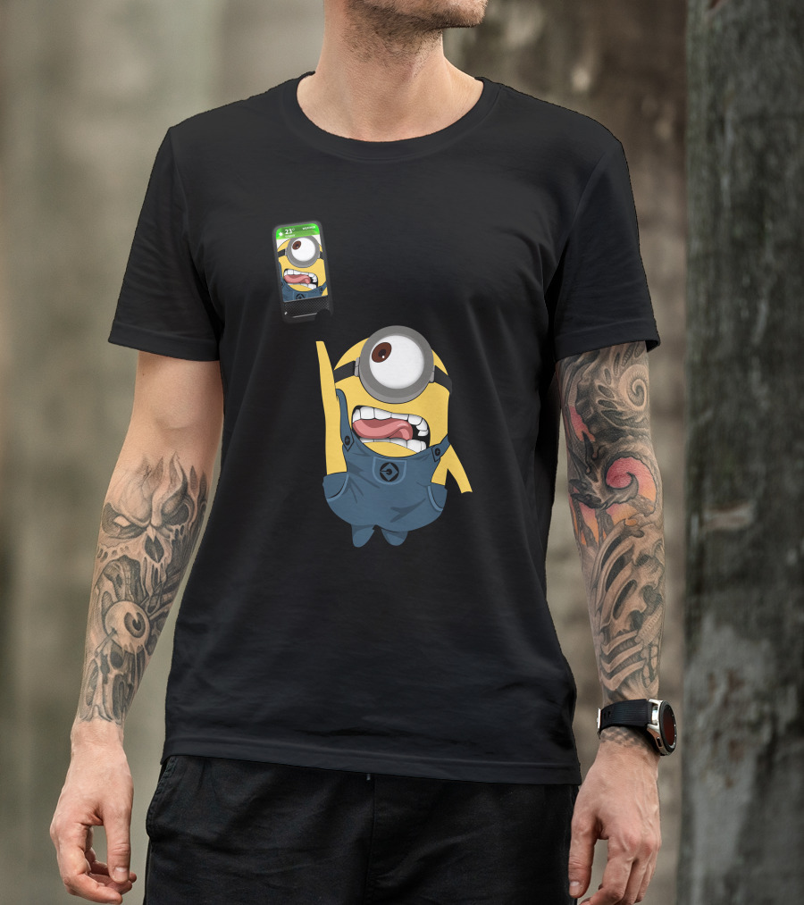 Minion Selfie Hashtag Comedy Character Fun T-Shirt