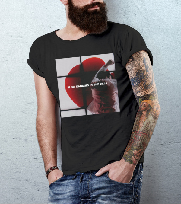 SLOW DANCING IN THE DARK Red Heart Background T-Shirt