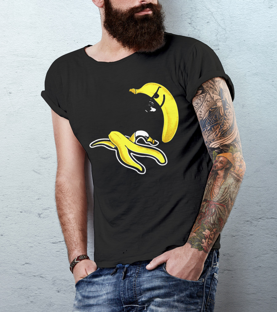 Banana Paparazzi Captures Camera Moment T-Shirt