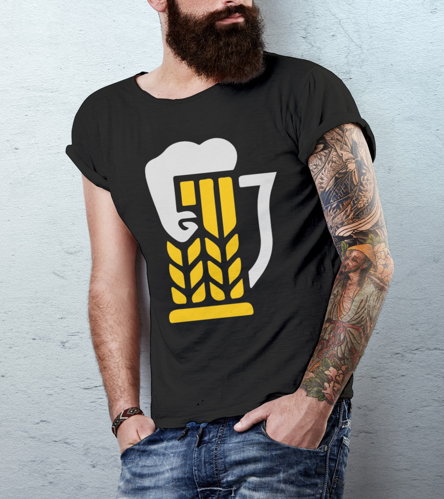 Beer Arm Strong Wheat Mug With Foam Flexing Muscle T-Shirt