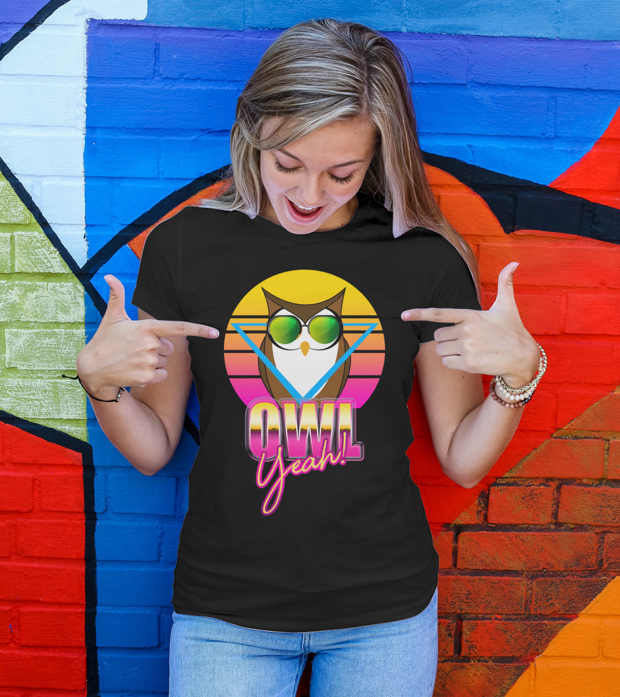 Owl Yeah Retro 80s Sunglasses Vibes T-Shirt
