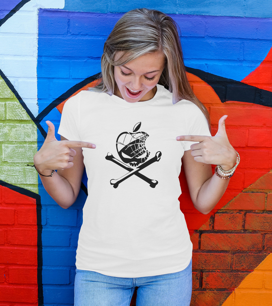 Apple Crossbones Skull Spider Web T-Shirt