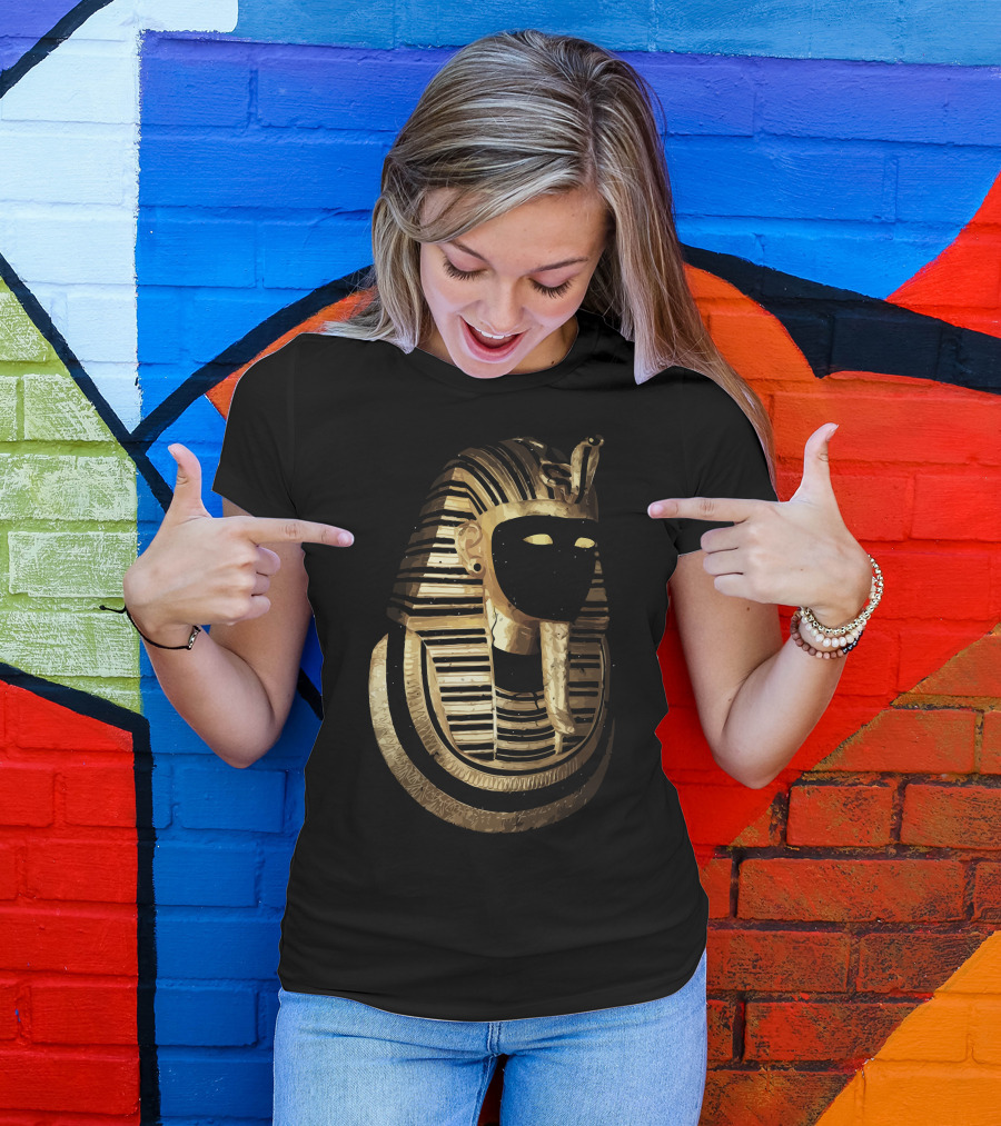 Psusennes Mmxii Egyptian Pharaoh Mask Gold Black Iconic T-Shirt