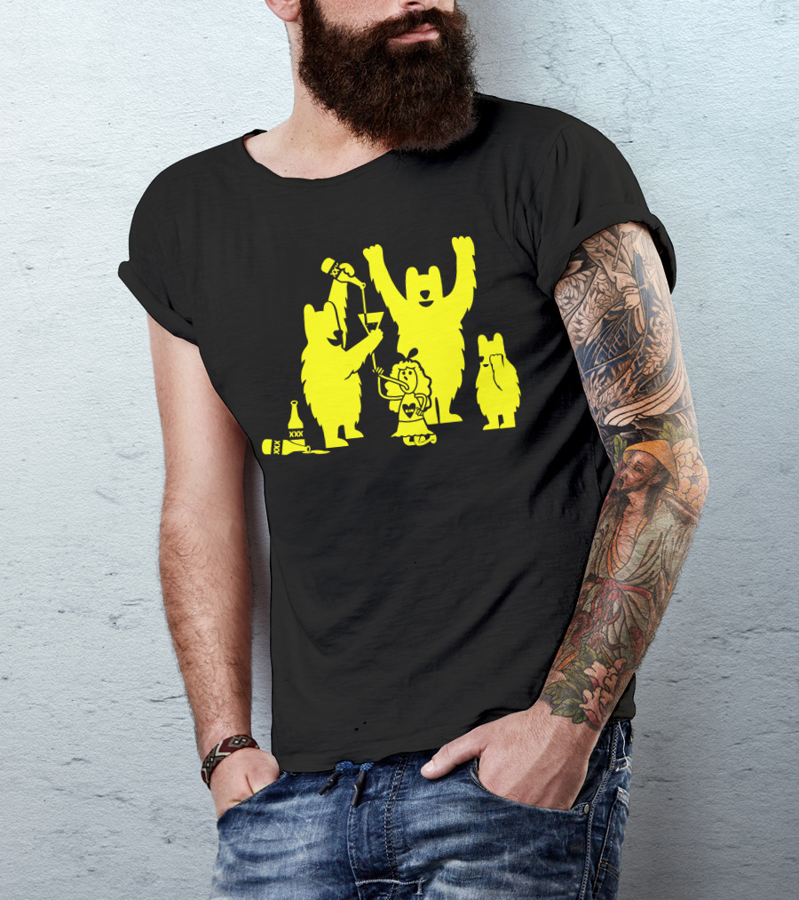 Goldilocks And The Three Beers With Yellow Bears And XXX Bottles T-Shirt