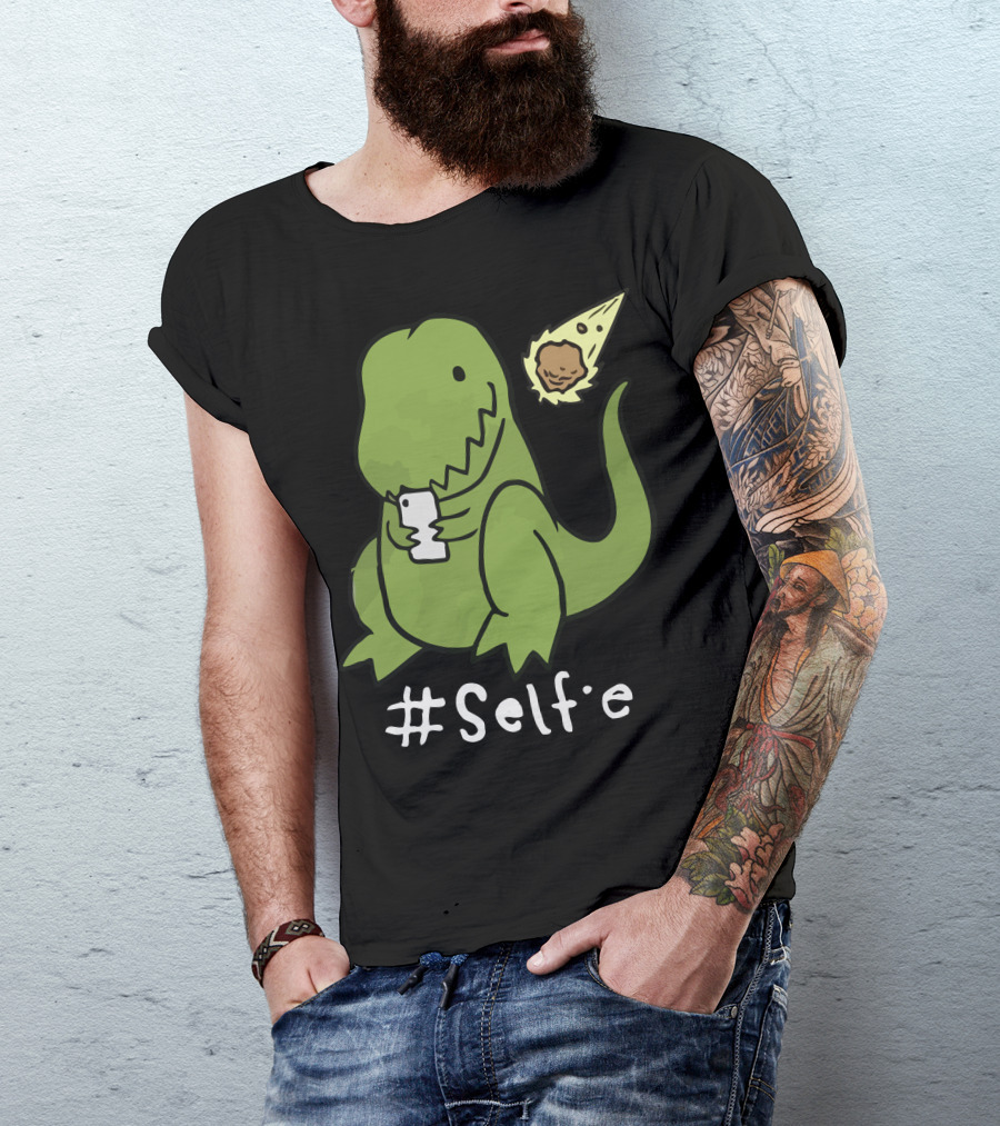Selfie Dinosaur Meteor Moment T-Shirt