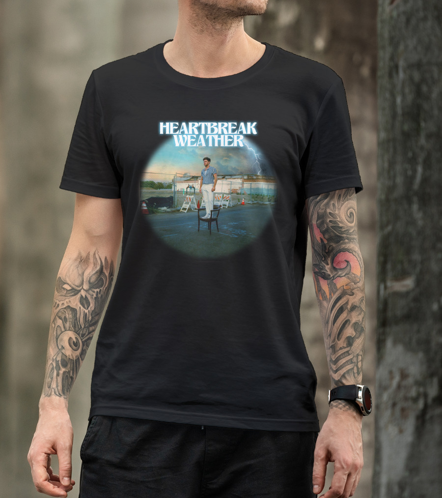 Heartbreak Weather Niall Horan Standing On Chair Outdoor Scene T-Shirt