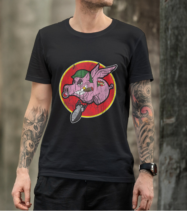 Wwii Vintage Insignia Military Flying Pig Bomber With Cigar T-Shirt