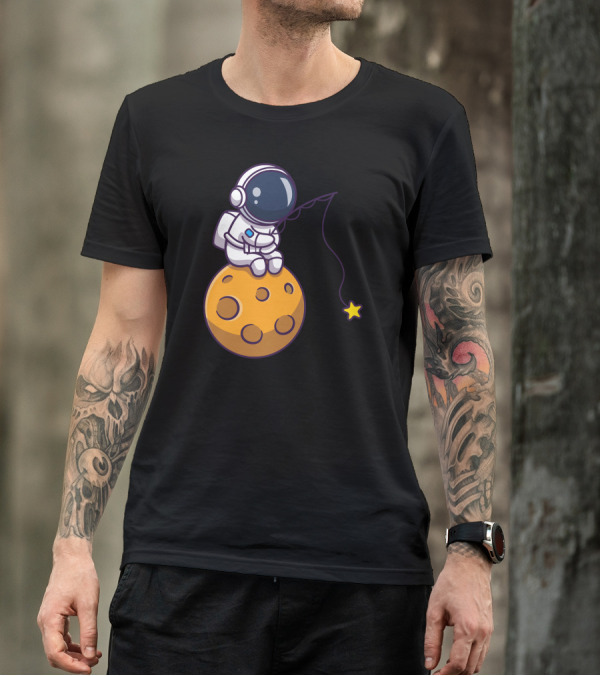 Astronaut Fishing For Star On Moon T-Shirt