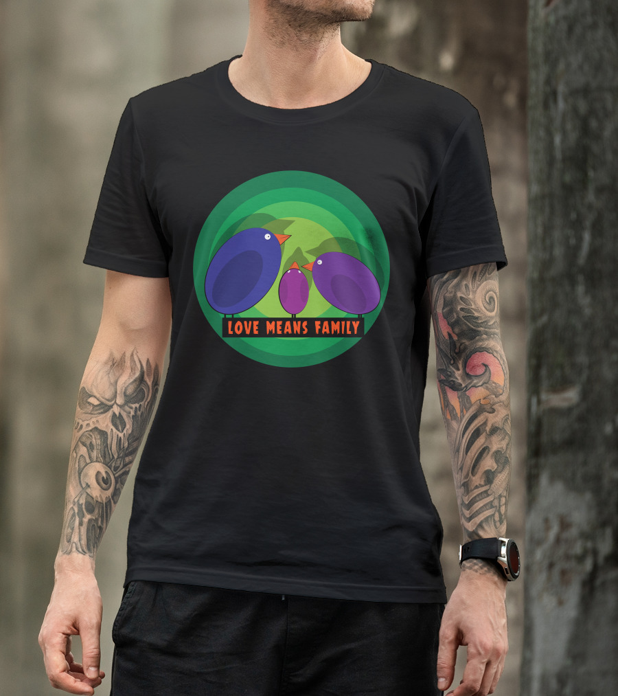 Family Reunion Love Means Family Colorful Bird Circle T-Shirt