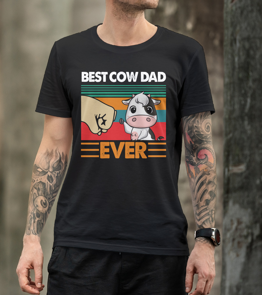 Best Cow Dad Ever Fist Bump With Cute Cartoon Cow And Retro Stripes T-Shirt