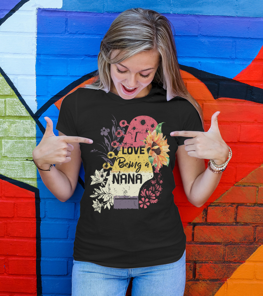 I Love Being A Nana Floral Guitar Vintage Sunflower T-Shirt
