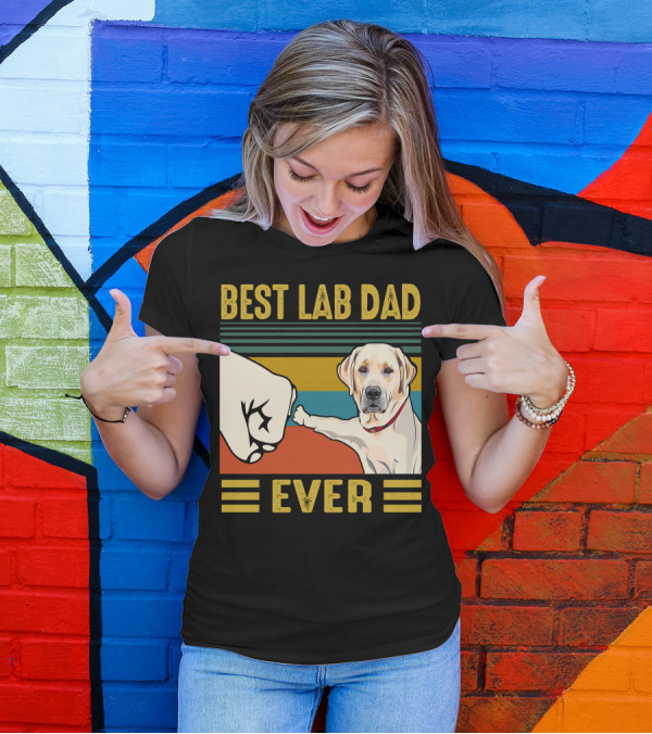 Best Lab Dad Ever Labrador Retriever Dog Fist Bump Retro Stripes T-Shirt