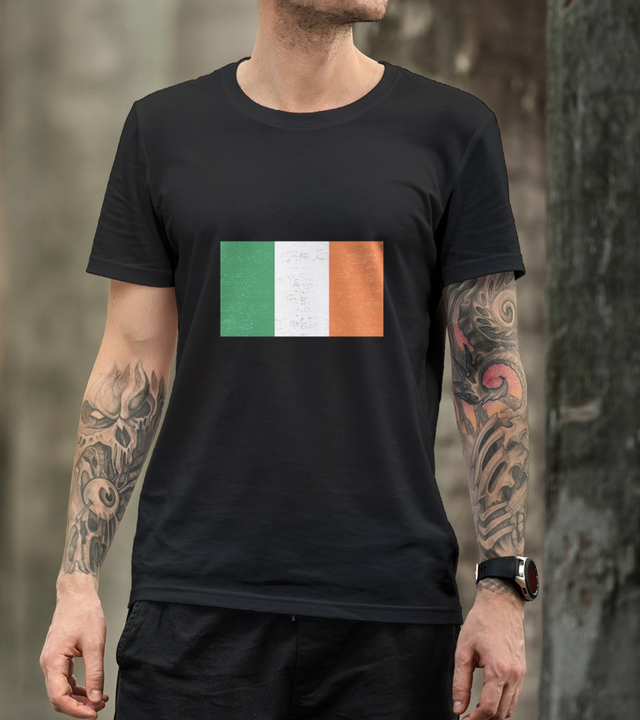 Grunge Irish Flag Ireland Distressed Vintage Look T-Shirt