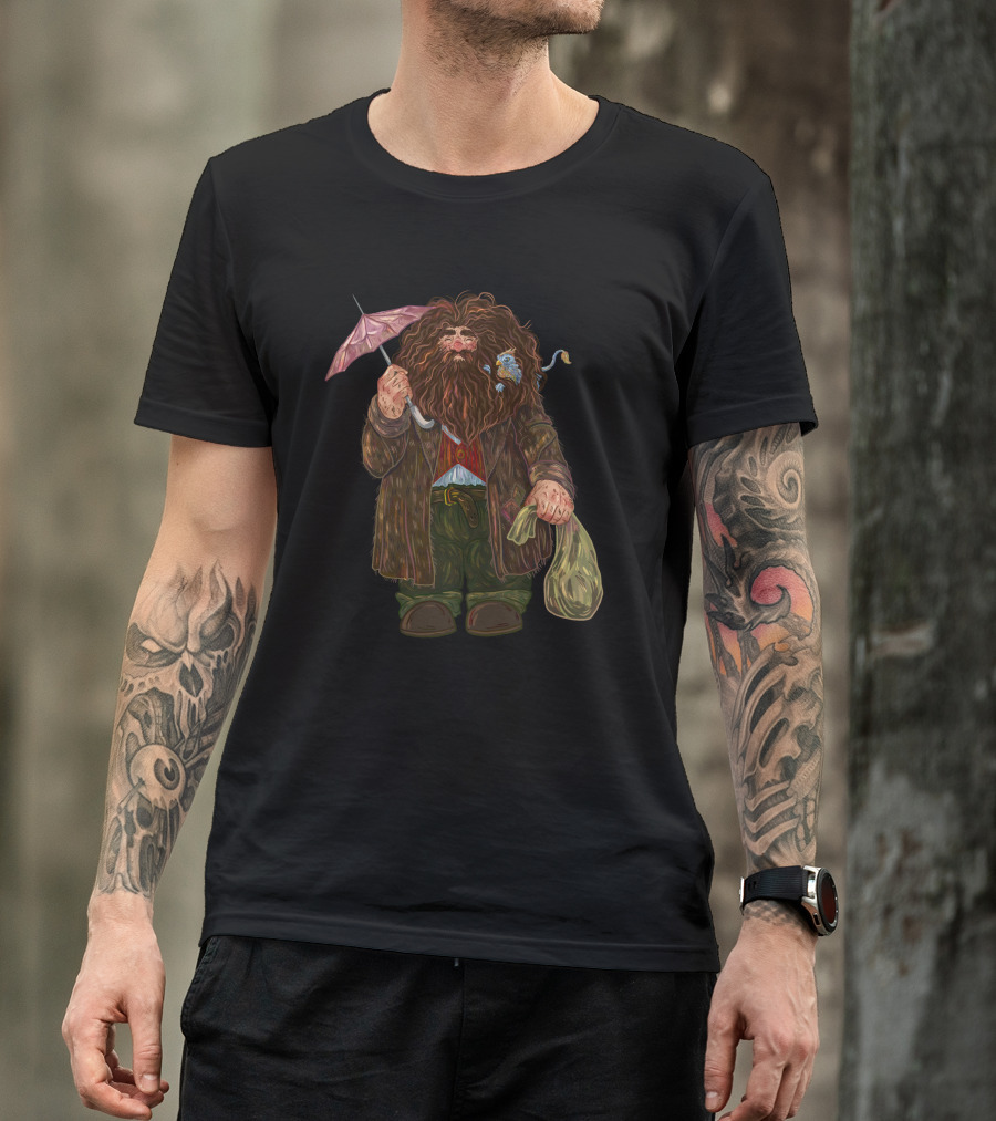 Hagrid With Pink Umbrella And Mouse Companion T-Shirt