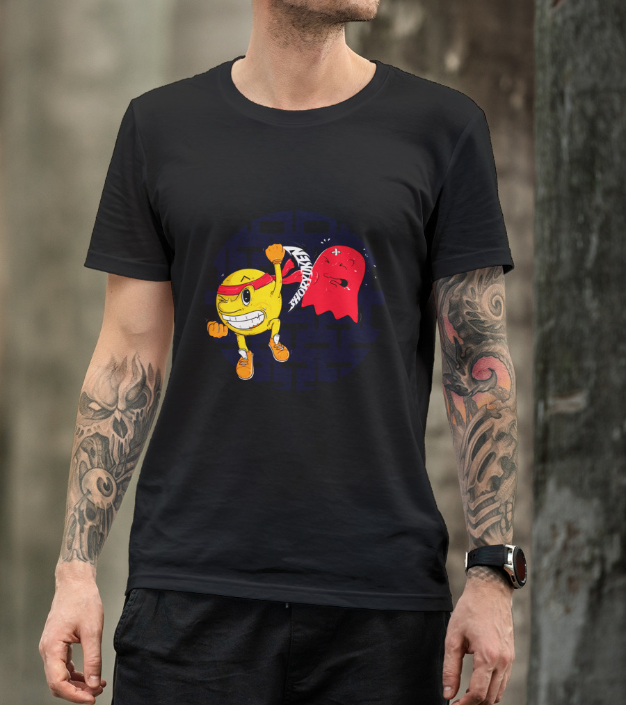 Shoryuken Pac-Man Fighting Ghost T-Shirt