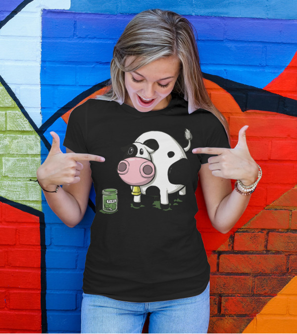 Cow Tipping Jars And Cartoon Cow T-Shirt