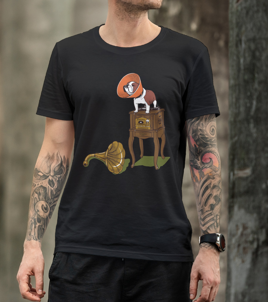 Gramodog Vintage Phonograph Bulldog With Cone Collar T-Shirt