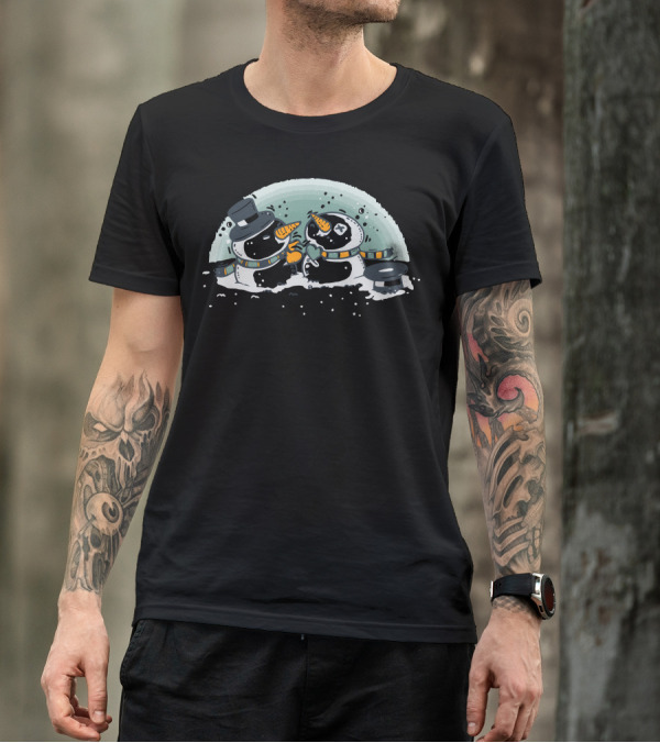 Snowball Fight Adorable Snowmen With Hats And Carrot Noses In Winter Scene T-Shirt