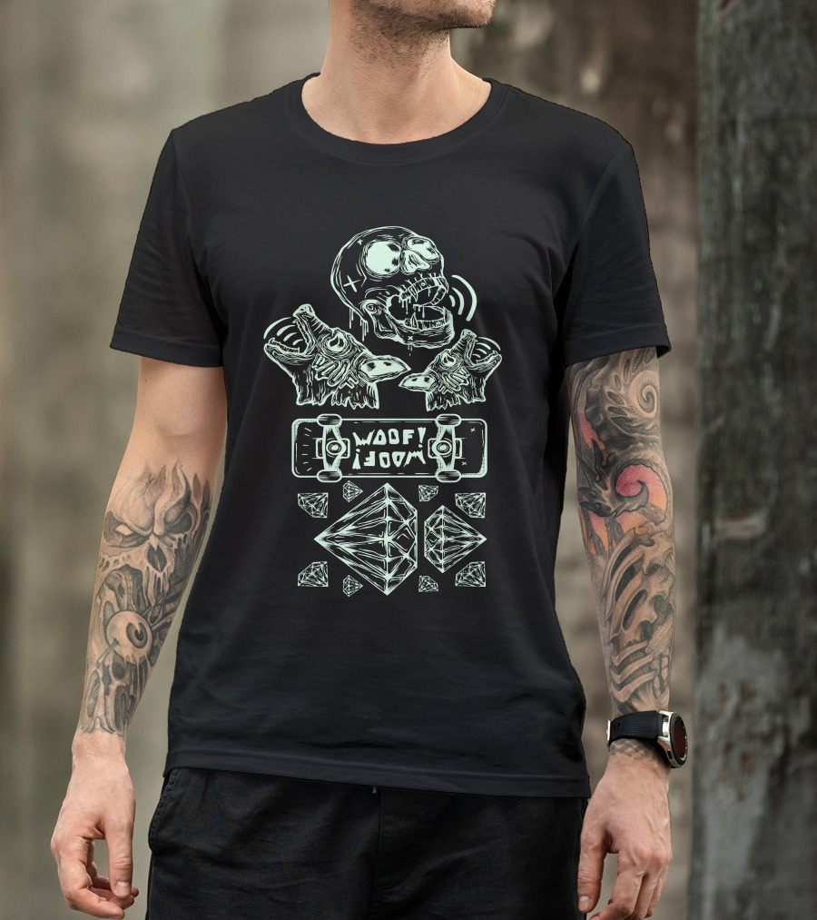 Yeah Dog Skull Wolf Woofy Skateboard Diamond T-Shirt