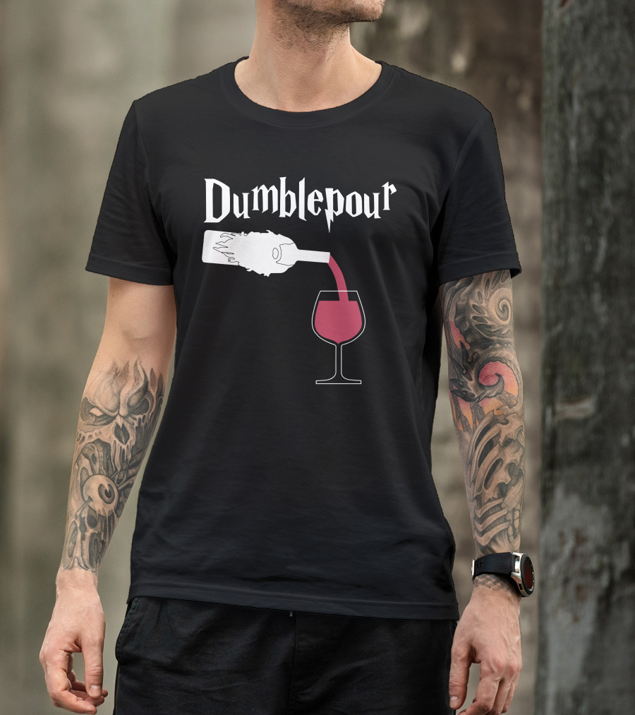 Dumblepour Wine Bottle Pouring Into Glass Iconic Font T-Shirt