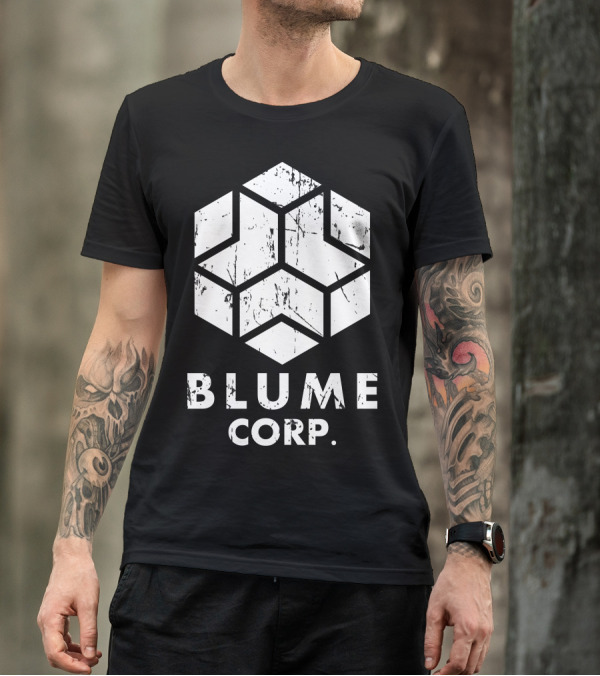 Blume Corp Hexagonal Grunge Emblem T-Shirt