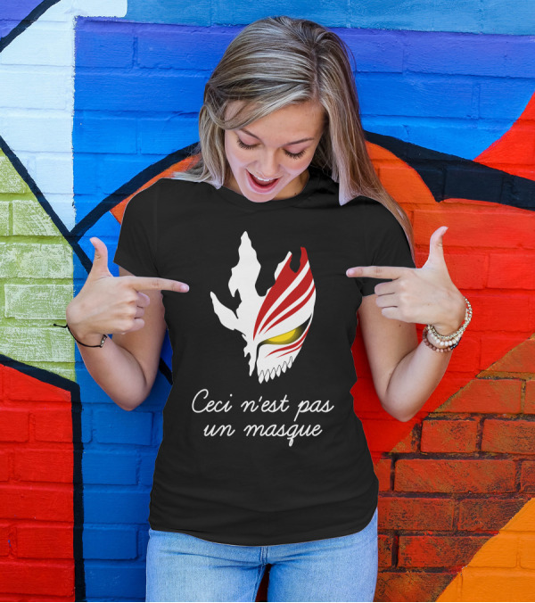 Ceci N'est Pas Un Masque Hollow Bleach Mask T-Shirt