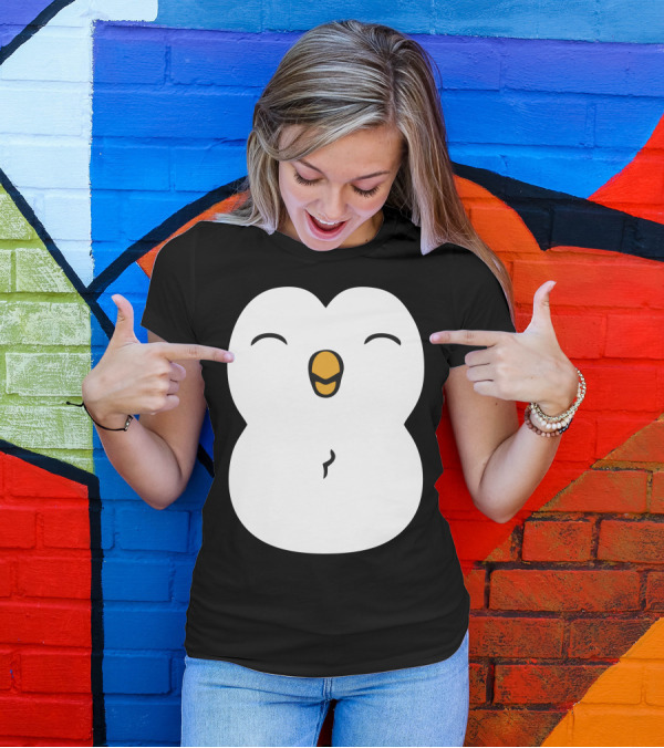 Cute Penguin Smiling Face T-Shirt