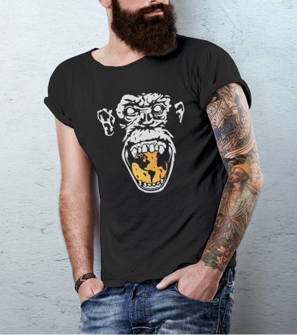 Angry Monkey Jaune Sure Roaring Primate Face With Yellow Earth Inside Mouth T-Shirt