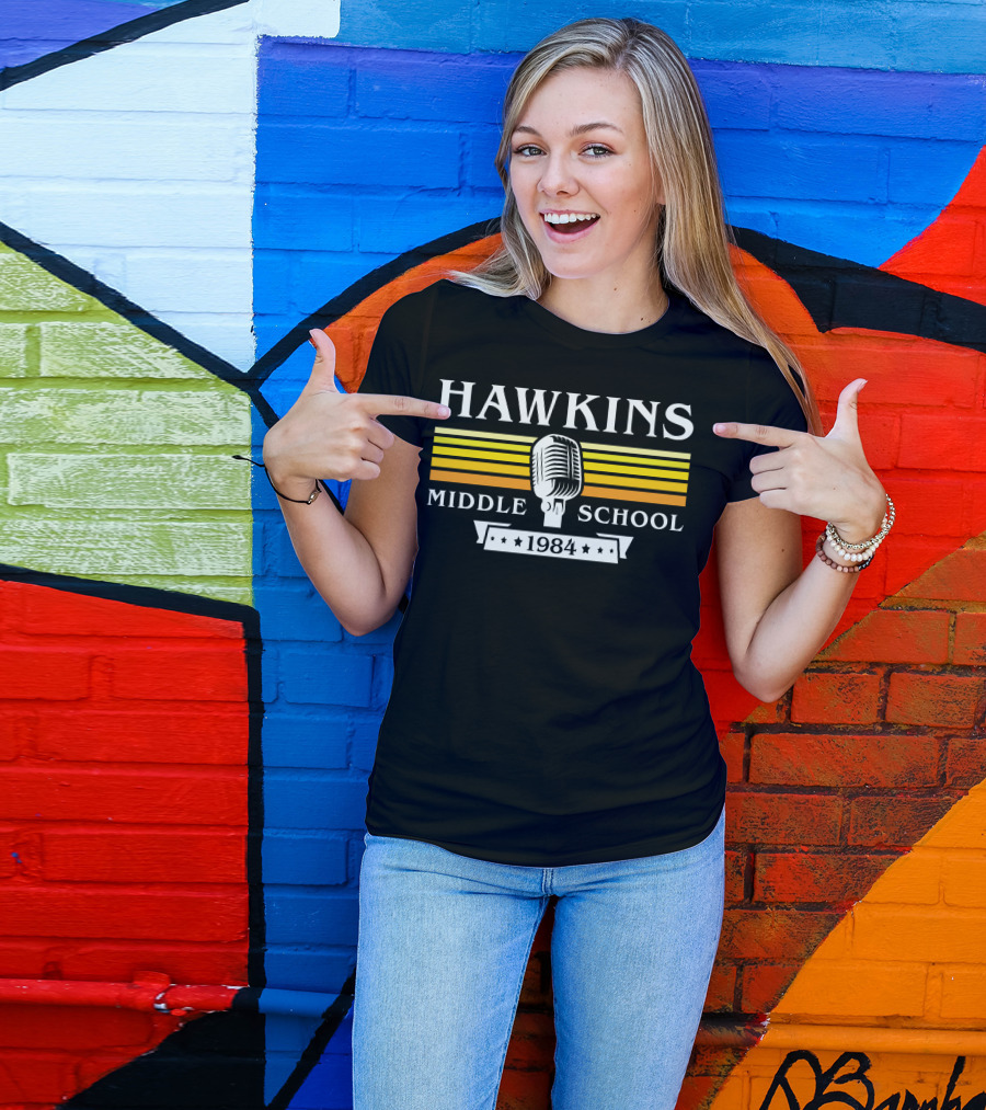 Hawkins Middle School 1984 Vintage Microphone T-Shirt