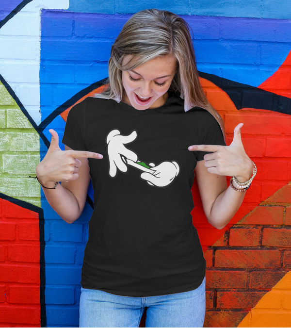 Hands Rolling Cartoon Style Humor Ideal Birthday Present T-Shirt