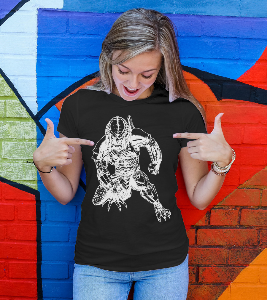 Predator 3W Alien Warrior Kneeling Pose T-Shirt