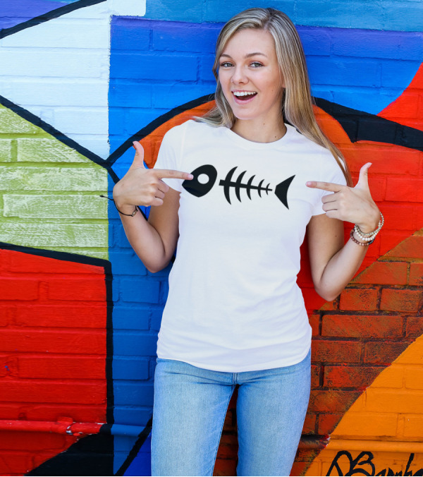 I Beeo Fish Skeleton T-Shirt