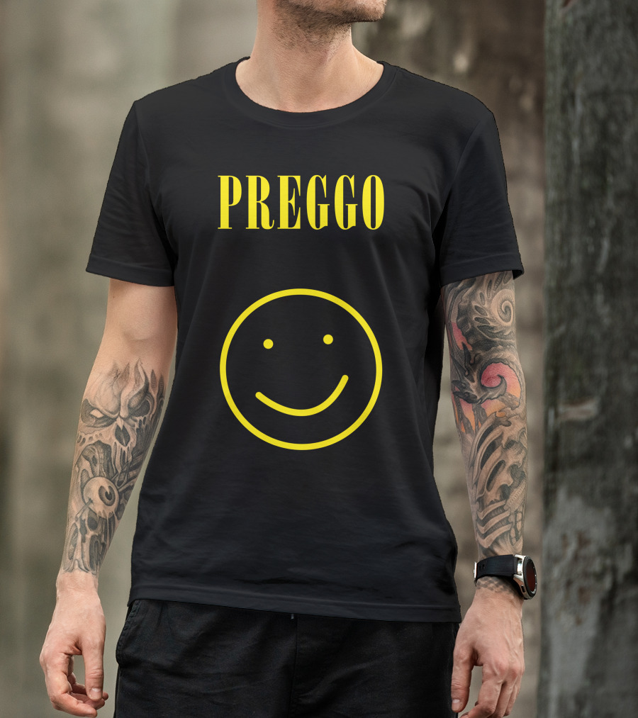 PREGGO Yellow Smile Face T-Shirt