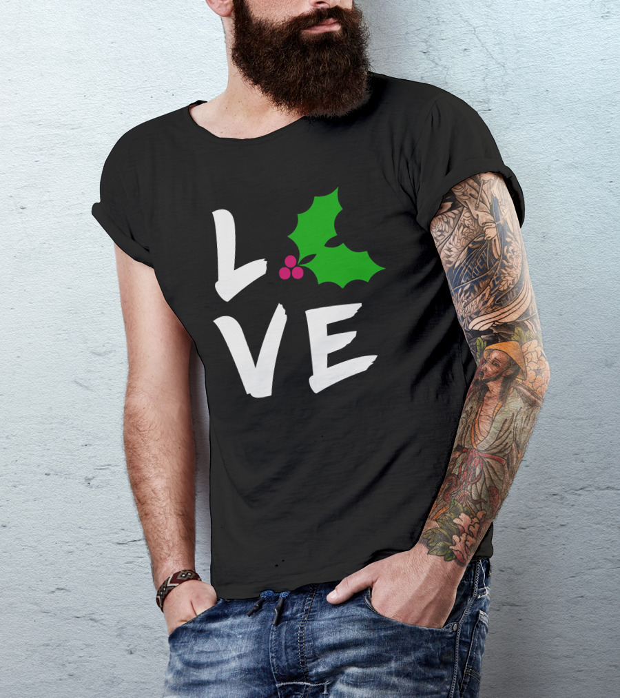 LOVE Christmas Holly Berry Festive T-Shirt