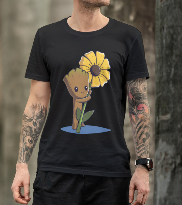 Guardian Groot Green Thumb Flower Hug T-Shirt