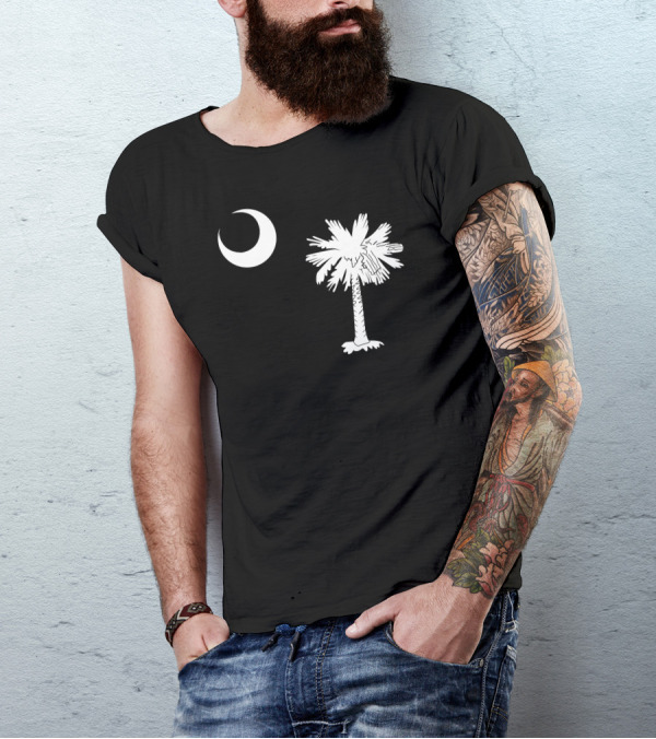South Carolina Crescent Moon And Palmetto Tree Flag T-Shirt
