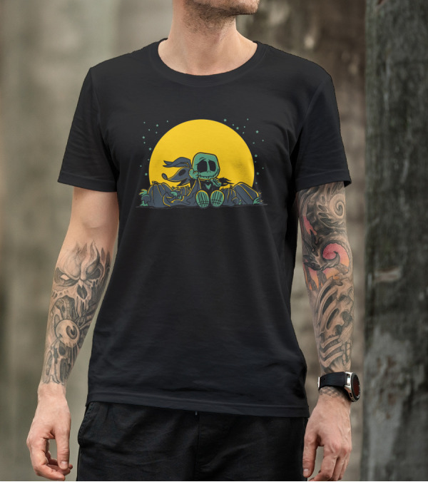 The Great Pumpkin King Halloween Skeleton Moon Night Scene T-Shirt