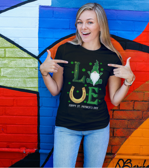 LOVE St. Patrick's Day Gnome Horseshoe Shamrock T-Shirt