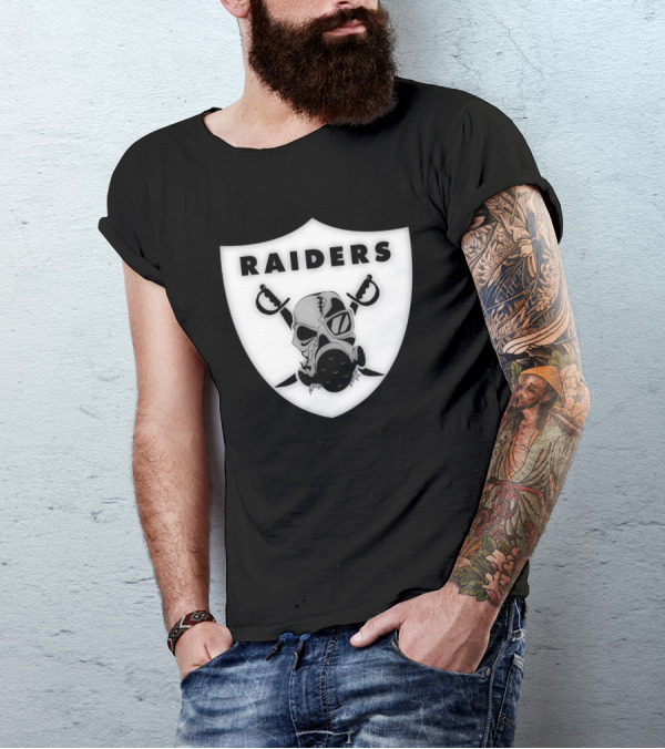 Raiders Skull Gas Mask Crossed Sabres Shield T-Shirt