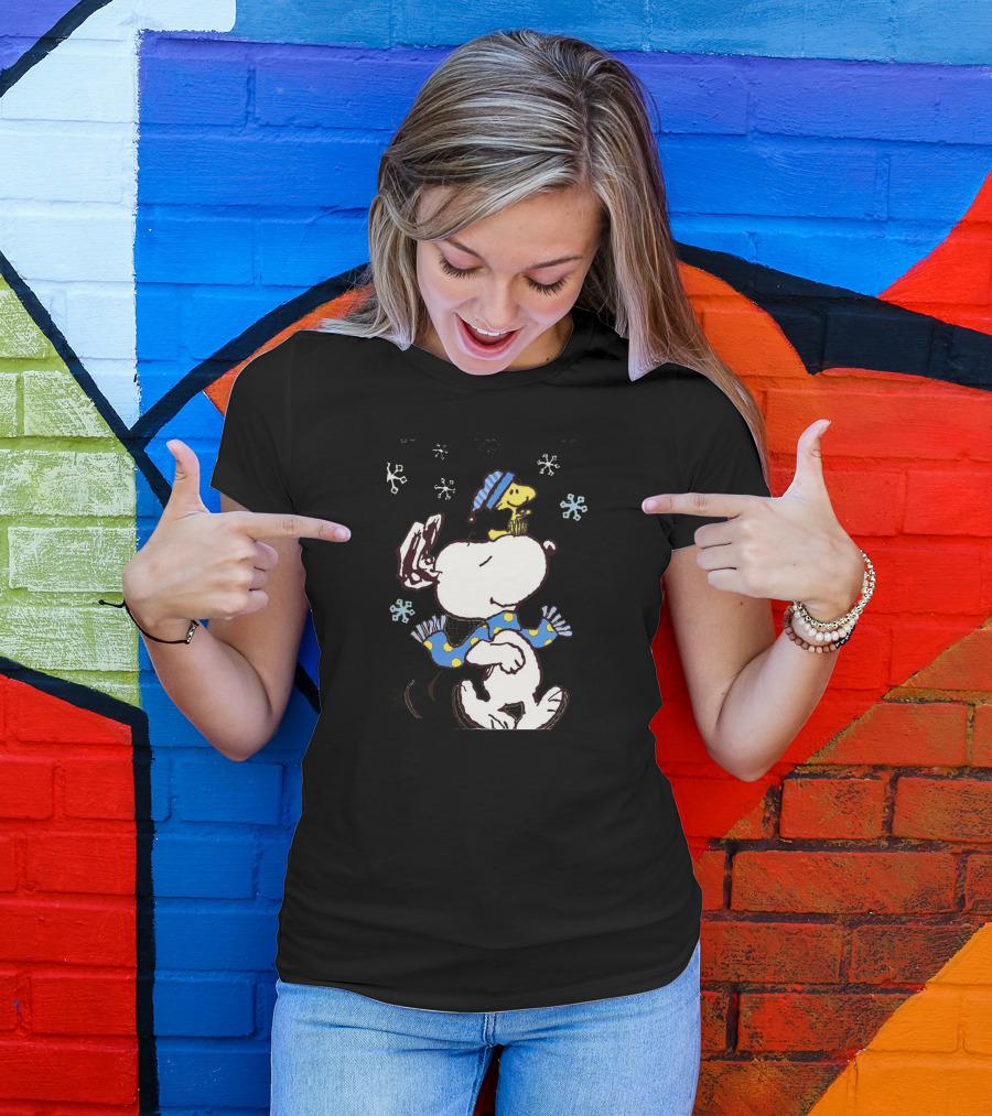 Snoopy Christmas With Woodstock Snowflakes Winter Scarf And Hat T-Shirt