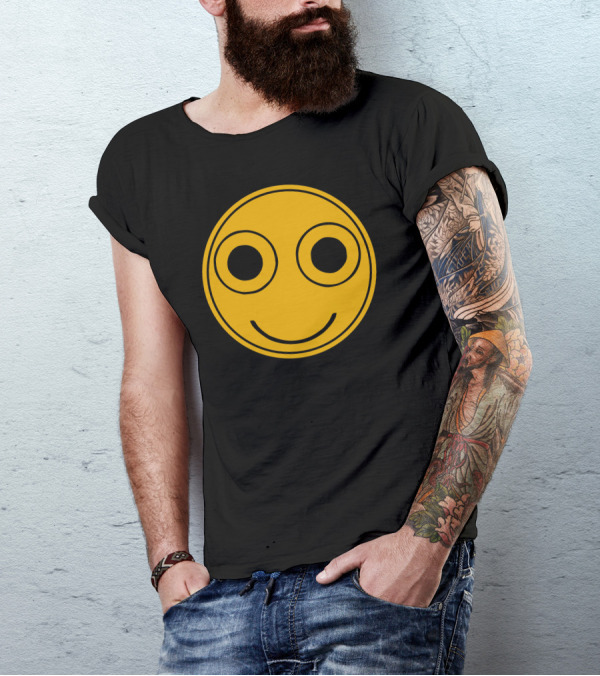 Smiley Face Icon With Bold Circular Eyes T-Shirt