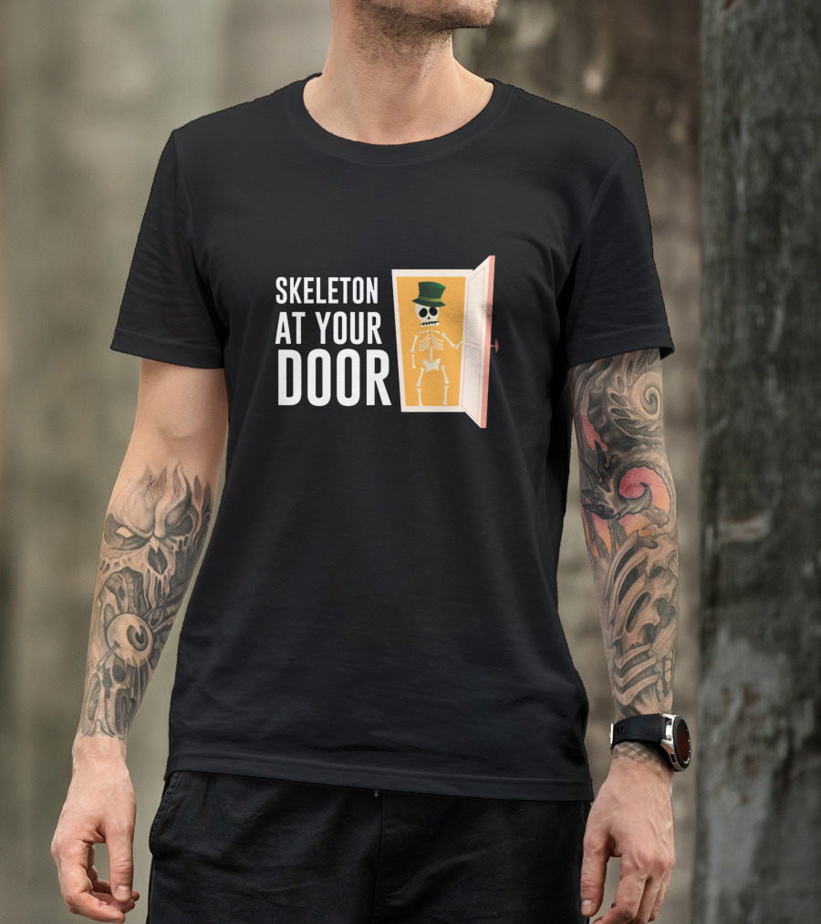 Skeleton At Your Door Creepy Top Hat Halloween T-Shirt