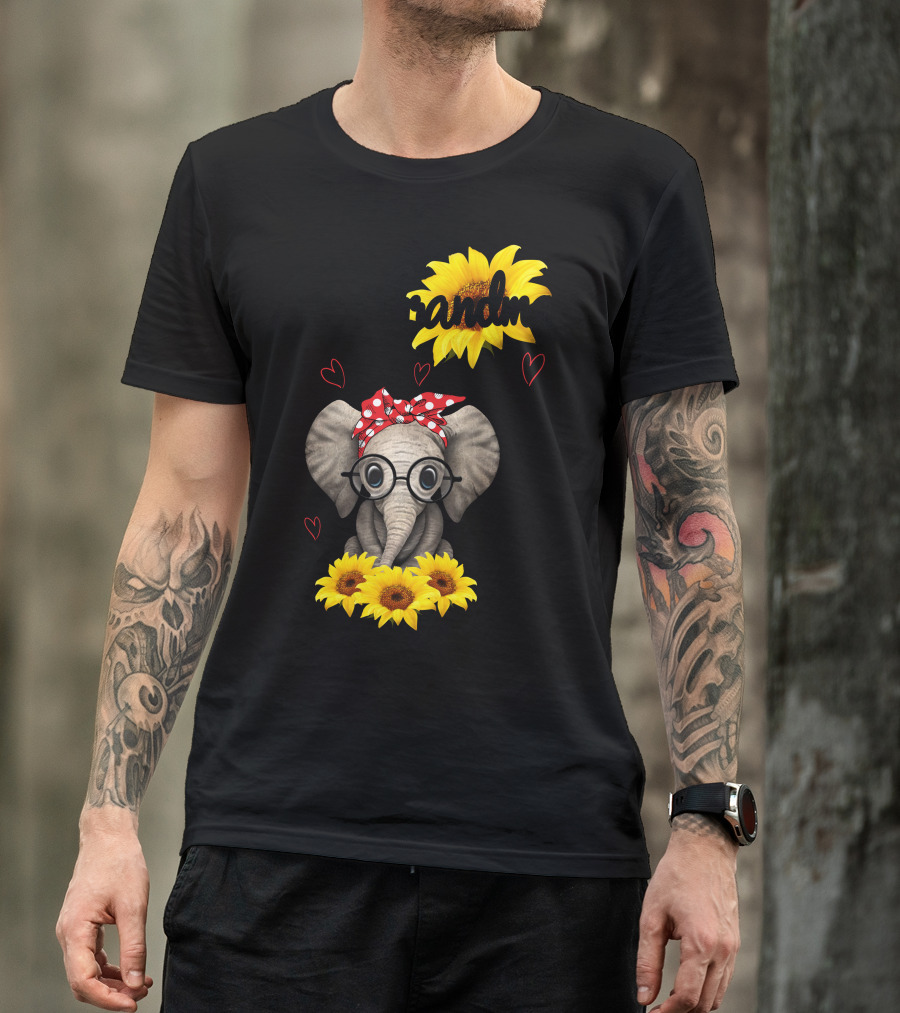 Grandma Blessed To Be Called With Elephant Sunflower Hearts T-Shirt