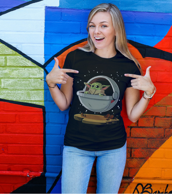 Funny Floating Baby Alien In Space Pod With Starry Background T-Shirt