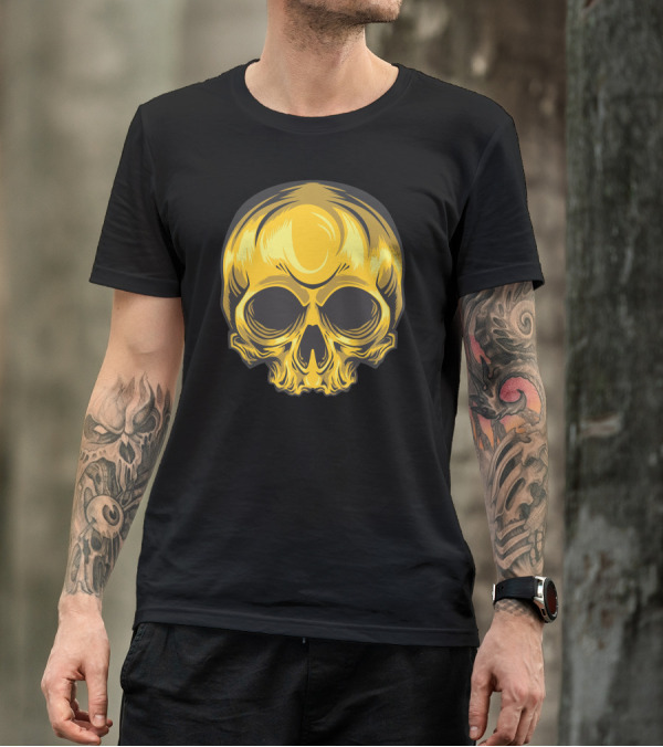 Golden Skull Bold Detailed T-Shirt