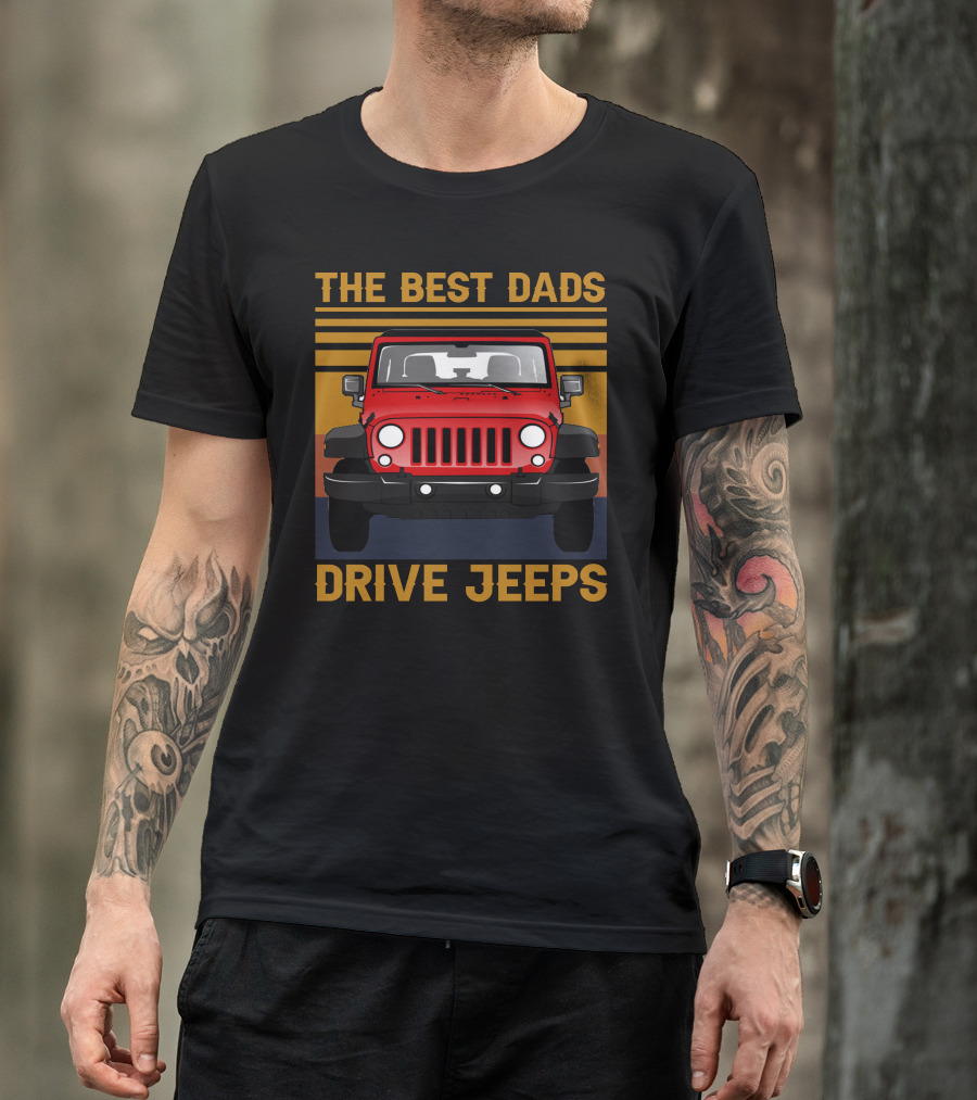 THE BEST DADS DRIVE JEEPS VINTAGE DESIGN RED JEEP T-Shirt