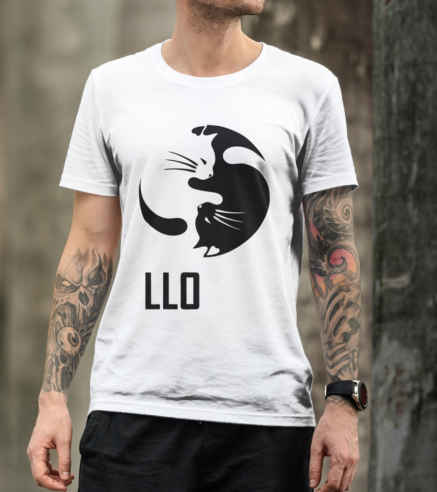 LLOYD Yin Yang Cat Symbol T-Shirt
